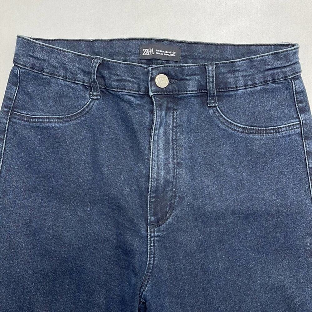 ZARA Women’s 8 Dark Blue Stretchy Skinny Jeans